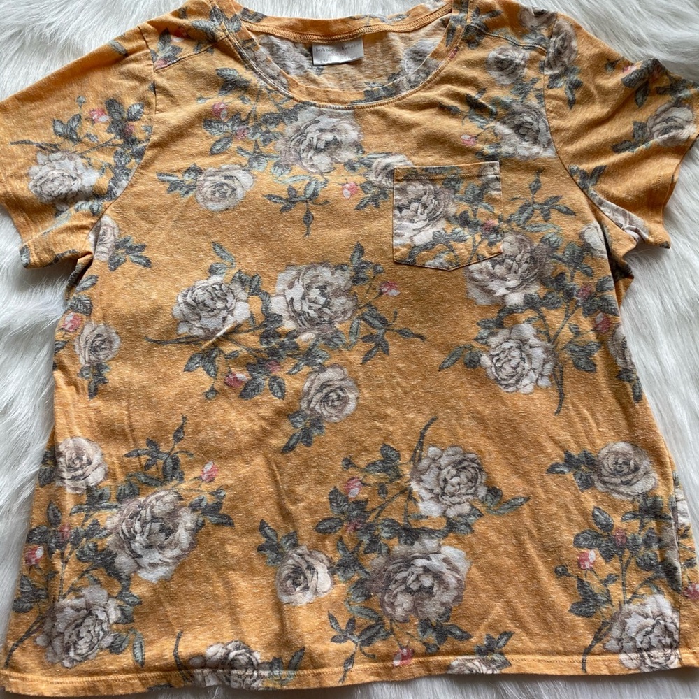 Bobbie brooks yellow Rose top